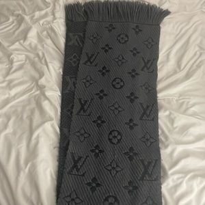 Louis Vuitton Scarf / Turban